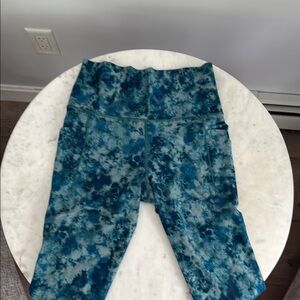 Blue Tie-Dye Athleta Women’s Leggings